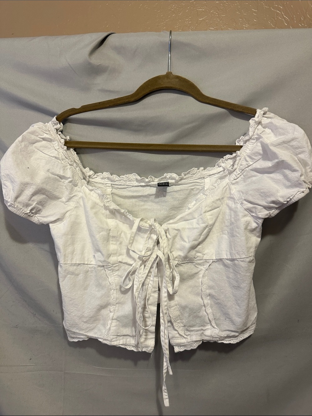 SHEIN White Puff Sleeve Crop Top Size Small
